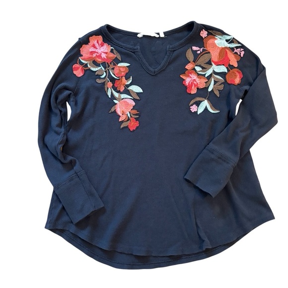 Soft Surroundings Wildflower Floral Embroidered Thermal Top Waffle Knit Black L - Picture 1 of 14